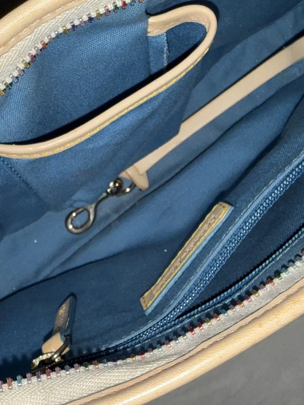 Dooney and Bourke Shoulder Bag